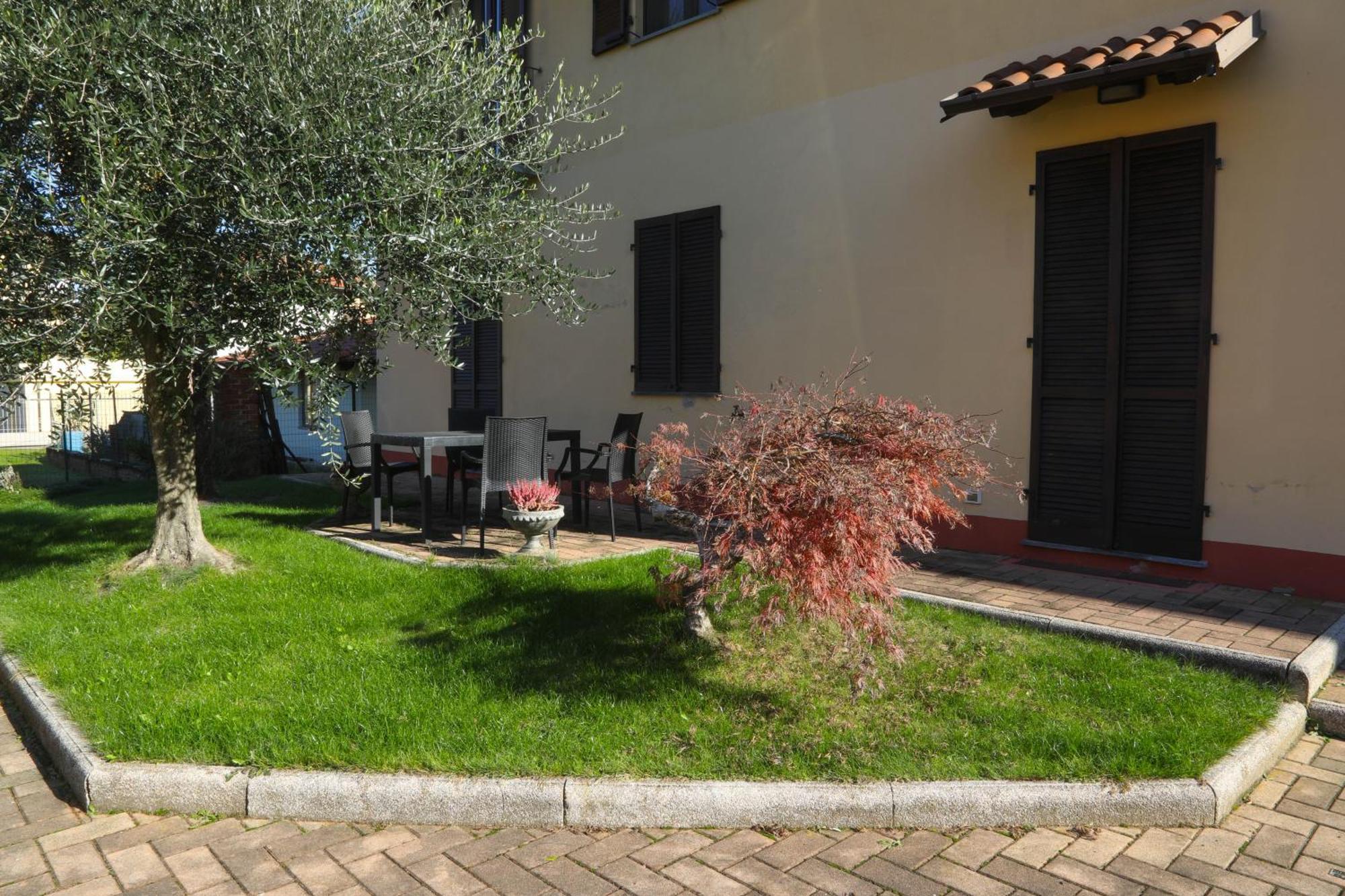 La Dimora Di Nonno Piero Appartement Manta Buitenkant foto